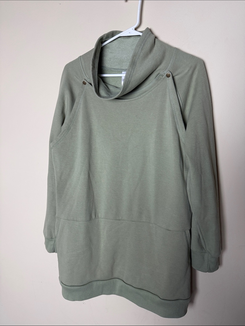 Latched Mama Harbor Snap Nursing Pullover Sweater Cowl Neck Size 1X Sage Green